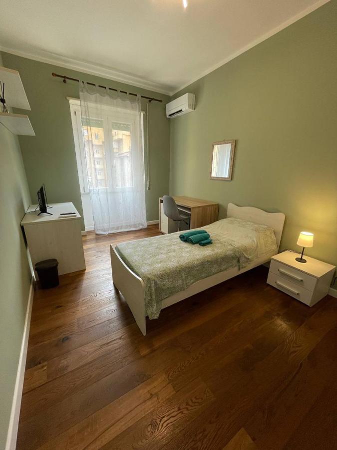 T-Rooms 卡利亚里 外观 照片