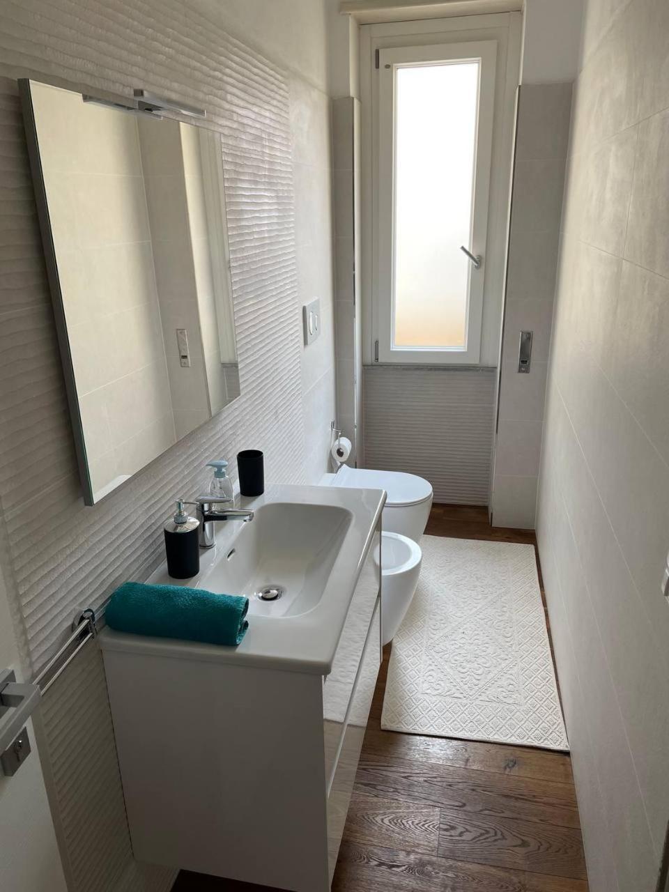 T-Rooms 卡利亚里 外观 照片